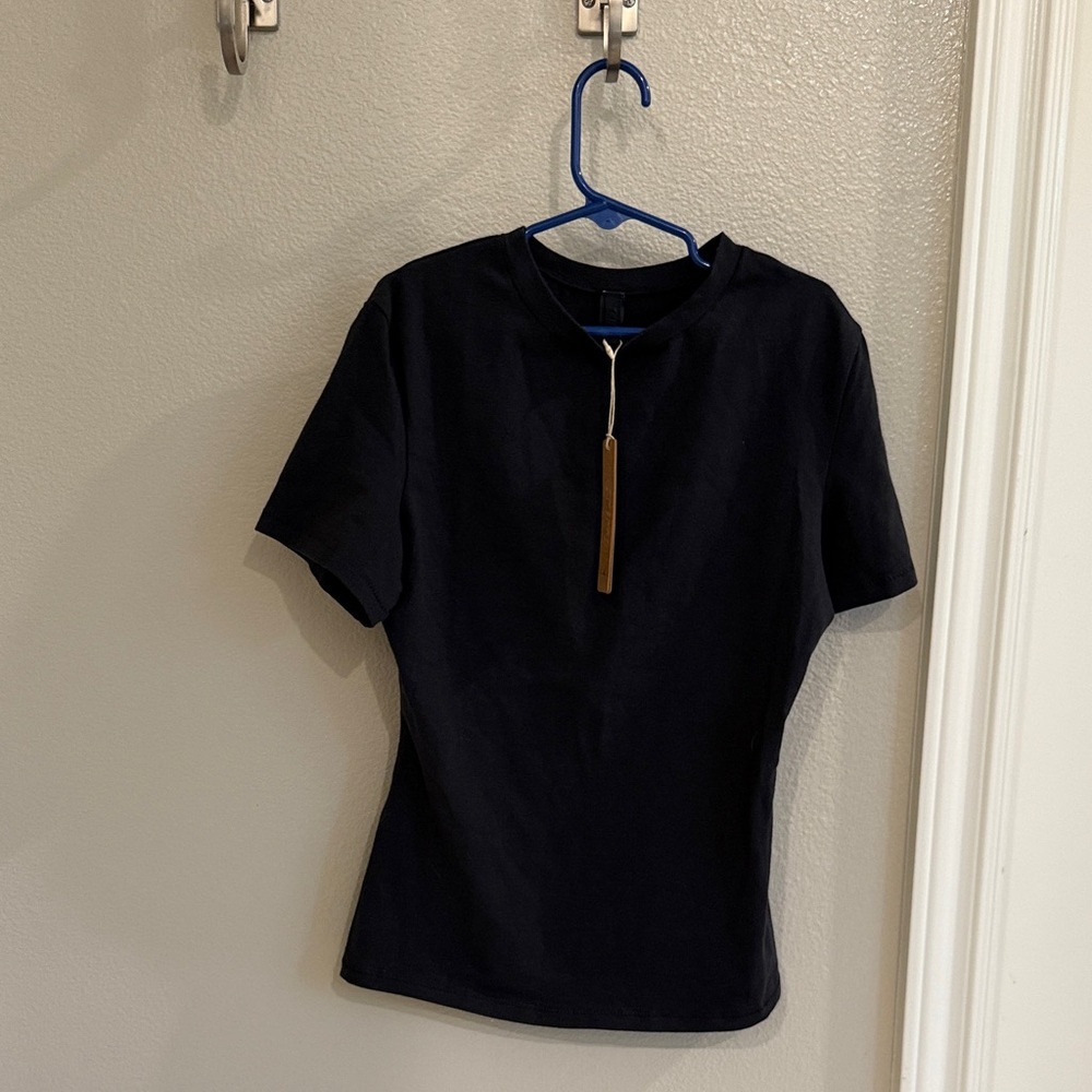 SKIMS Midnight Black Short Sleeve Tee
